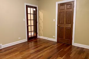 11 Woodridge Dr, Oak Brook, IL 60523 - Photo 14