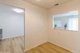 3110 Pheasant Creek Dr, Northbrook, IL 60062 - Photo 6