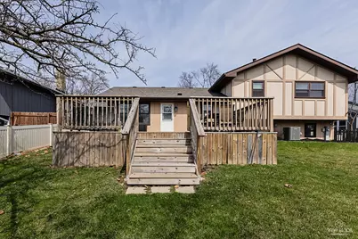 8336 Mending Wall Drive, Woodridge, IL 60517 - Photo 28