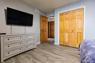 8336 Mending Wall Dr, Woodridge, IL 60517 - Photo 18