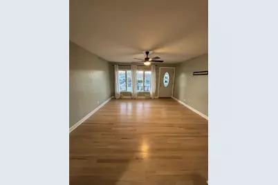 256 Maple Avenue, South Chicago Heights, IL 60411 - Photo 4