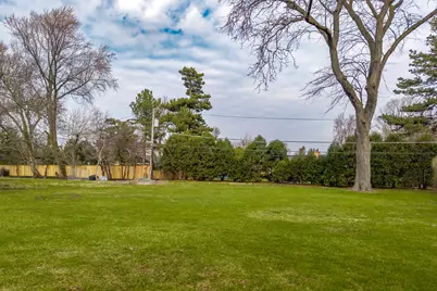 332 E Central Road, Arlington Heights, IL 60005 - Photo 42