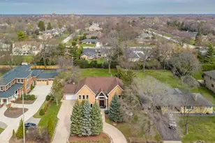 332 E Central Rd, Arlington Heights, IL 60005 - Photo 44