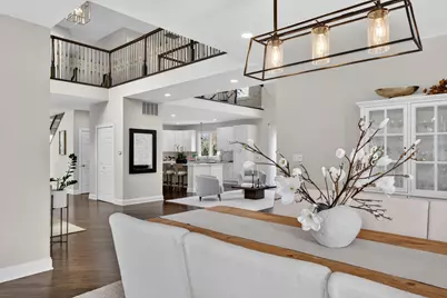 332 E Central Road, Arlington Heights, IL 60005 - Photo 12