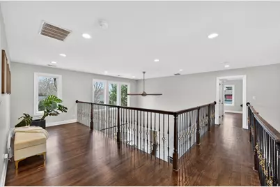 332 E Central Road, Arlington Heights, IL 60005 - Photo 36