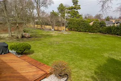 332 E Central Road, Arlington Heights, IL 60005 - Photo 40