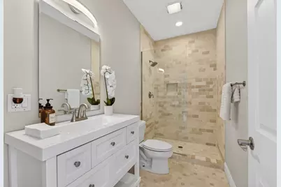 332 E Central Road, Arlington Heights, IL 60005 - Photo 22