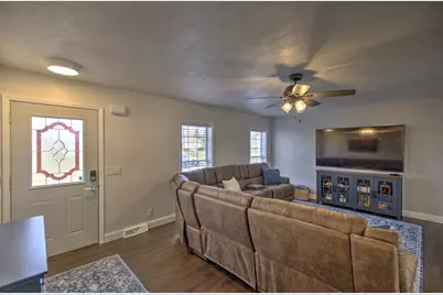 [Address not provided], Wedron, IL 61882 - Photo 8