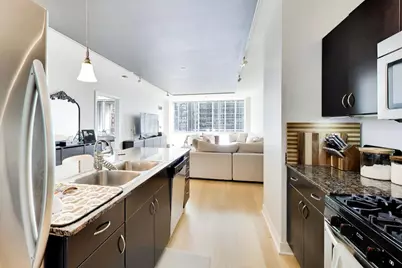 8 E Randolph Street #1602, Chicago, IL 60601 - Photo 16