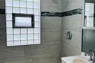 3850 W 81st St, Chicago, IL 60652 - Photo 8