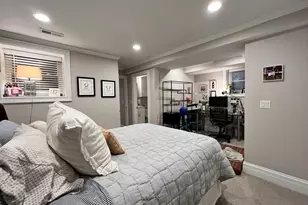 3616 N Bosworth Ave, Chicago, IL 60613 - Photo 20