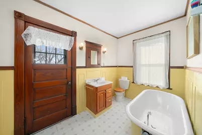 449 W Lincoln Avenue, Hinckley, IL 60520 - Photo 22