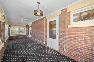 449 W Lincoln Ave, Hinckley, IL 60520 - Photo 6