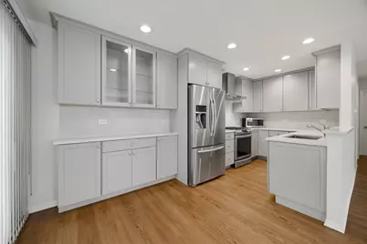 1634 Vermont Drive, Elk Grove Village, IL 60007 - Photo 8