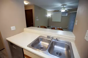 4314 W Shamrock Ln, McHenry, IL 60050 - Photo 12