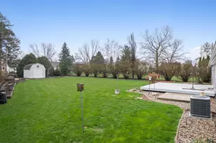 537 Erma Dr, Lake Holiday, IL 60552 - Photo 16