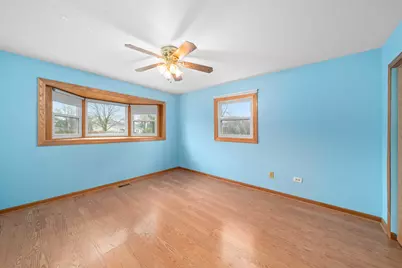 537 Erma Drive, Lake Holiday, IL 60552 - Photo 28