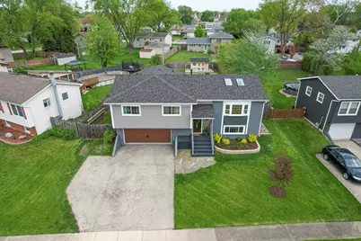 7215 Larchwood Lane, Woodridge, IL 60517 - Photo 2