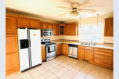 502 W Elm, Hoopeston, IL 60942 - Photo 6