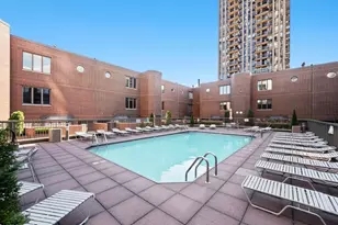 1740 N Clark St, Chicago, IL 60614 - Photo 28