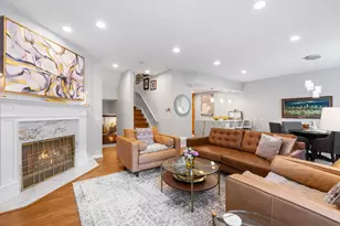 1740 N Clark St, Chicago, IL 60614 - Photo 6