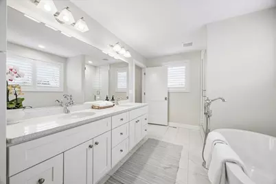 [Address not provided], Western Springs, IL 60558 - Photo 16