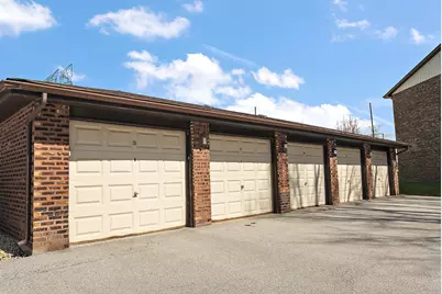 13911 James Drive #1005, Crestwood, IL 60418 - Photo 12