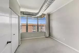 1200 W Monroe St, Chicago, IL 60607 - Photo 12