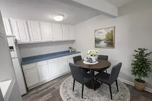 1850 Tall Oaks Dr, Aurora, IL 60505 - Photo 8