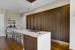 756 N Leavitt St, Chicago, IL 60612 - Photo 4