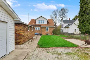 324 S Sangamon Ave, Gibson City, IL 60936 - Photo 42