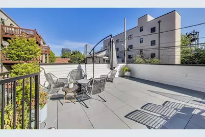 1363 W Hubbard Street #1, Chicago, IL 60642 - Photo 30