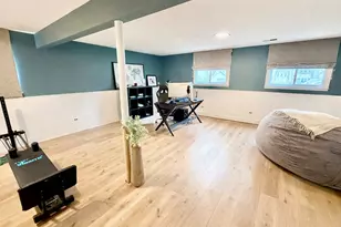 6418 Bradley Dr, Woodridge, IL 60517 - Photo 14