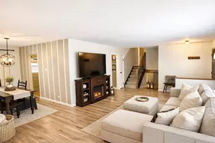 6418 Bradley Dr, Woodridge, IL 60517 - Photo 4