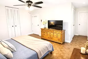 6418 Bradley Dr, Woodridge, IL 60517 - Photo 22