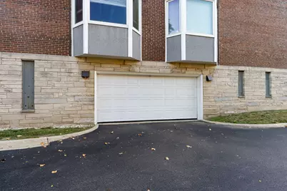 2300 Windsor Mall Court #2E, Park Ridge, IL 60068 - Photo 26