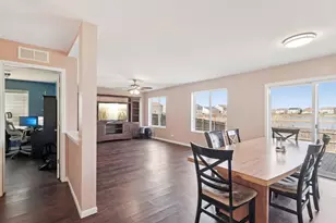 984 Richard Brown Blvd, Volo, IL 60073 - Photo 4