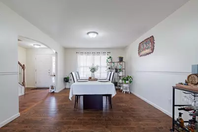 2511 Grey Fox Trail, Bloomington, IL 61705 - Photo 6