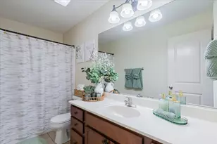 2511 Grey Fox Trail, Bloomington, IL 61705 - Photo 24