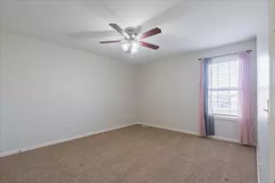 2511 Grey Fox Trail, Bloomington, IL 61705 - Photo 22