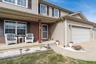 2511 Grey Fox Trail, Bloomington, IL 61705 - Photo 4
