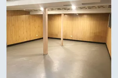 23940 N Lakeside Drive, Lake Zurich, IL 60047 - Photo 16