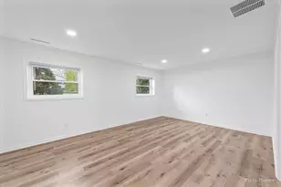 [Address not provided], Crystal Lake, IL 60014 - Photo 12