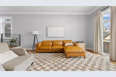 5004 W Argyle Street, Chicago, IL 60630 - Photo 14