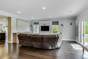 2824 Central Rd, Glenview, IL 60025 - Photo 6