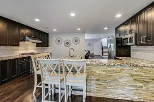 2824 Central Rd, Glenview, IL 60025 - Photo 8