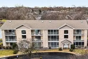 16032 Crystal Creek Dr, Orland Park, IL 60462 - Photo 32