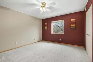 16032 Crystal Creek Dr, Orland Park, IL 60462 - Photo 14