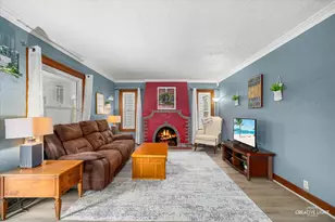 644 Columbia Ave, Elgin, IL 60120 - Photo 4