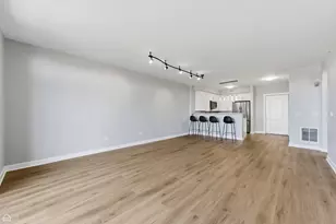 8400 Callie Ave, Morton Grove, IL 60053 - Photo 8